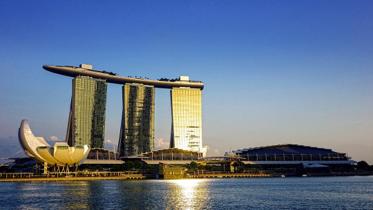 US taxes for Americans living in Singapore – Marina Bay Sands cityscape