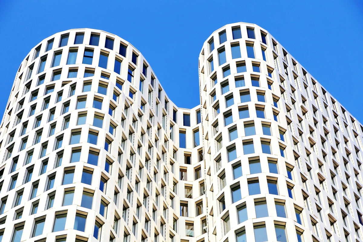 US Capital Gains Tax for American Expats Guide